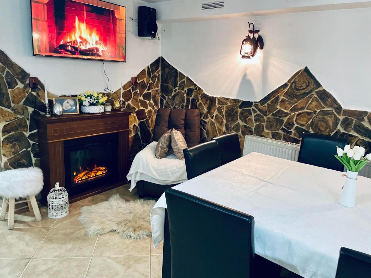 Cabana Loredana Vadu Motilor Esterno foto