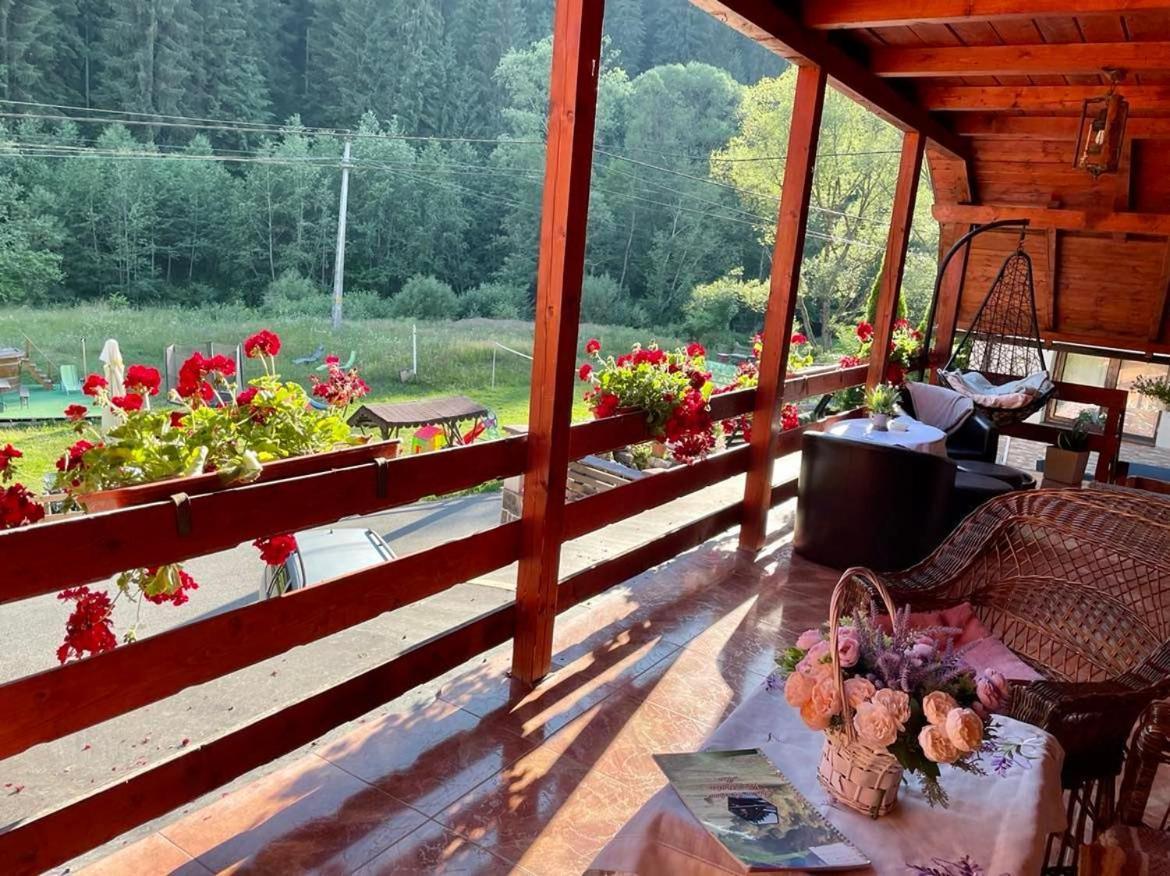 Cabana Loredana Vadu Motilor Esterno foto